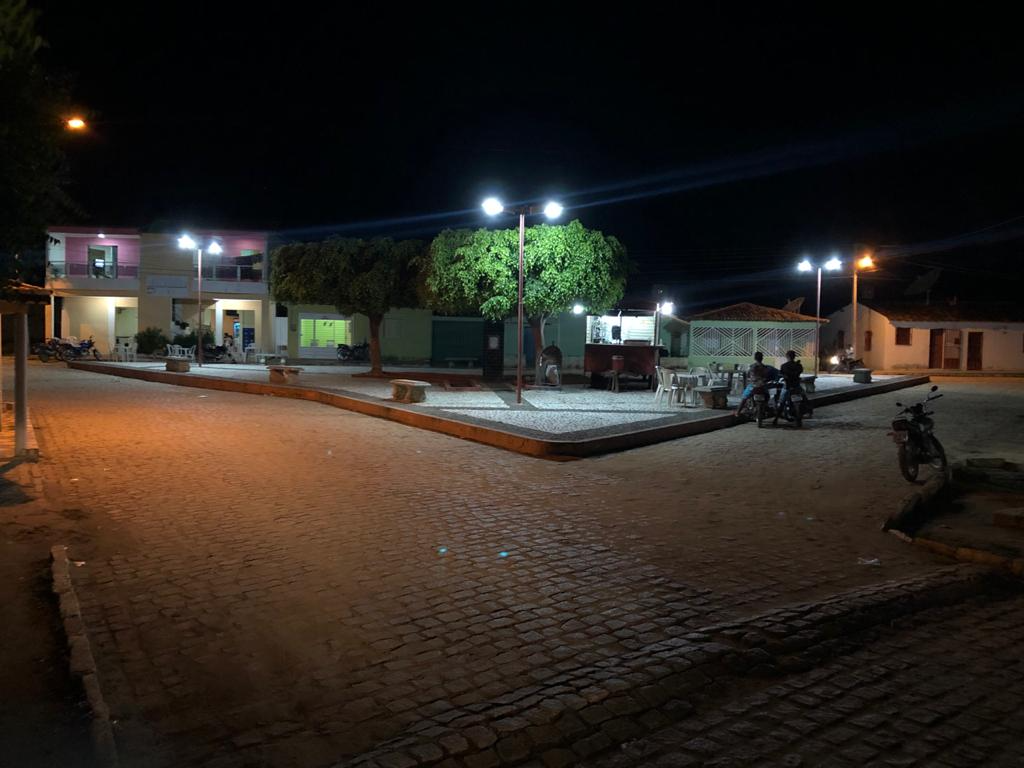Prefeitura inicia troca de lâmpadas e reparos na iluminação pública de Tanques