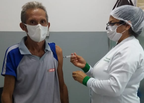 Prefeitura de Poço Dantas dá início a vacinação de pessoas a partir dos 55 anos com comorbidades